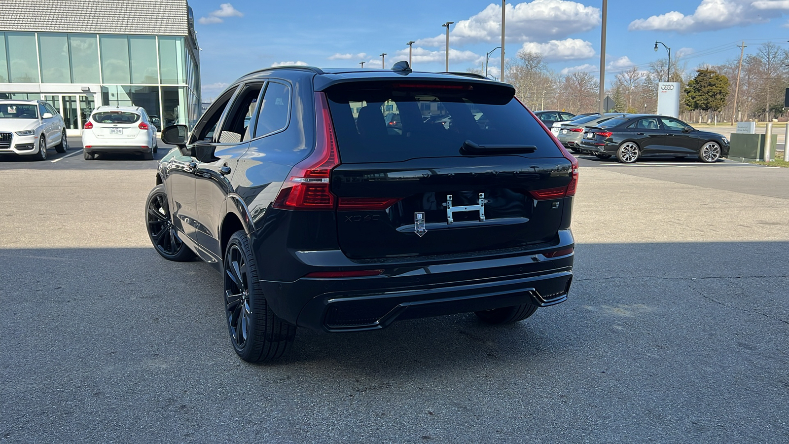 2024 Volvo XC60 Recharge Plug-In Hybrid Ultimate 5