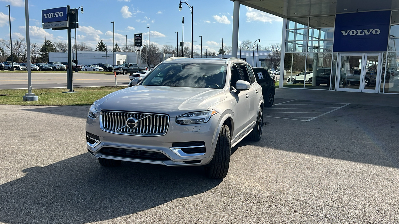 2024 Volvo XC90 Recharge Plug-In Hybrid Ultimate 1