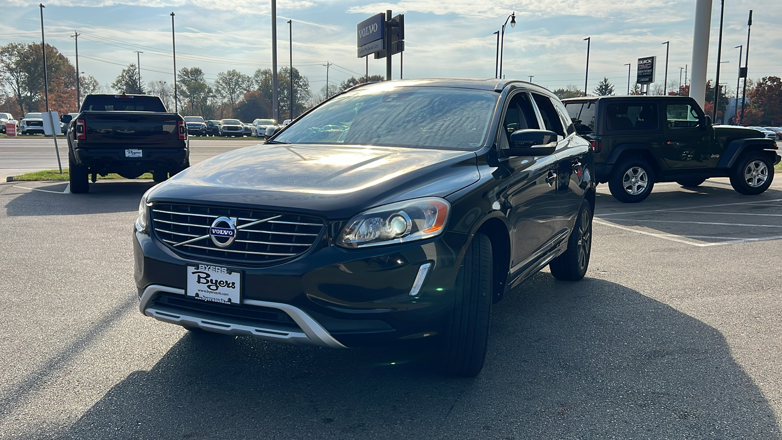 2017 Volvo XC60 T6 Dynamic 6