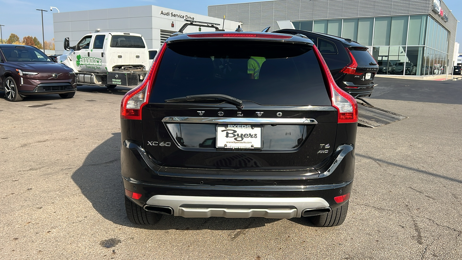 2017 Volvo XC60 T6 Dynamic 31