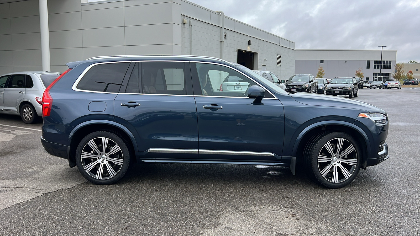 2022 Volvo XC90 T6 Inscription 2