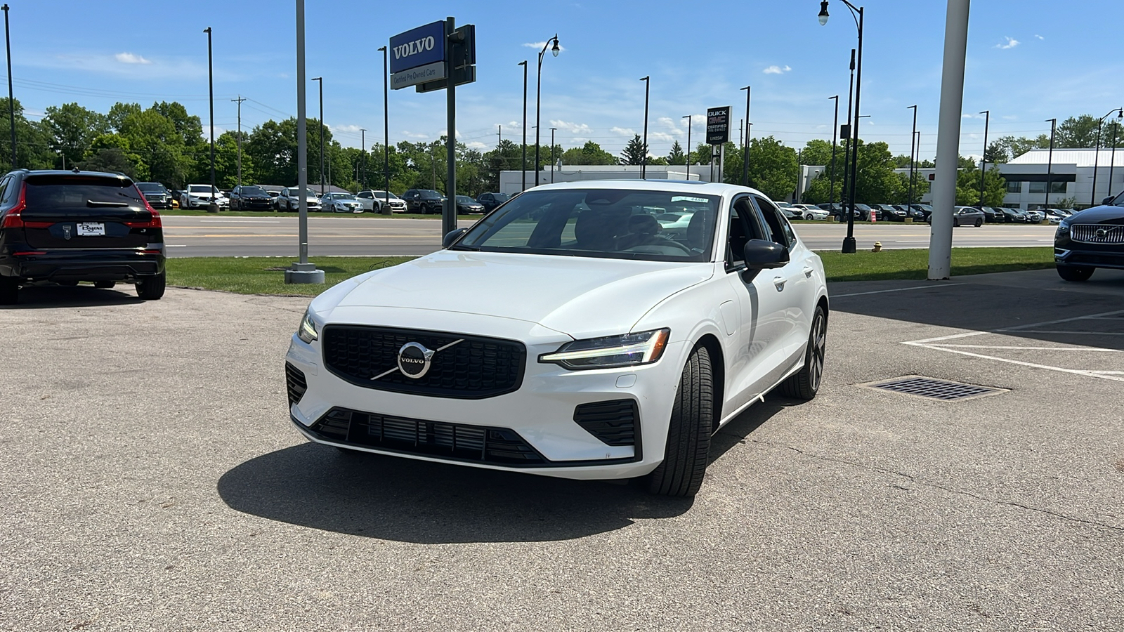 2024 Volvo S60 Recharge Plug-In Hybrid Ultimate 6