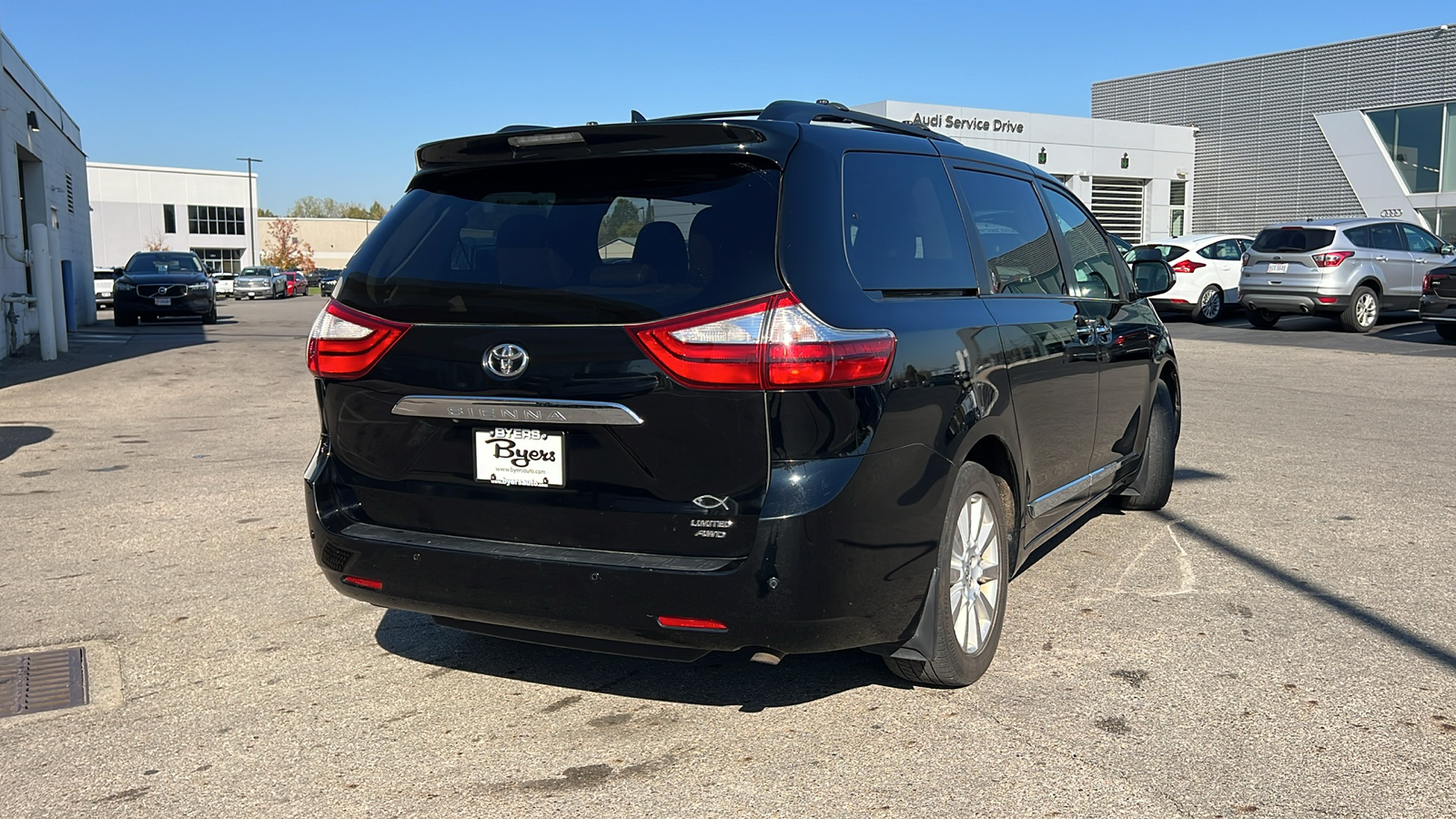 2017 Toyota Sienna Limited 3