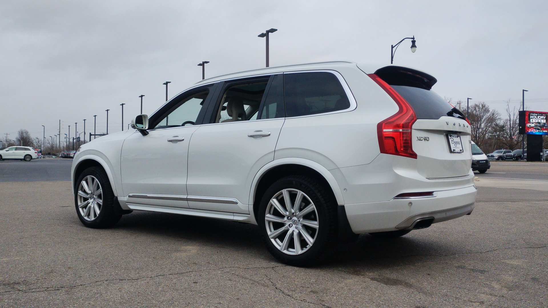 2017 Volvo XC90 T6 Inscription 4