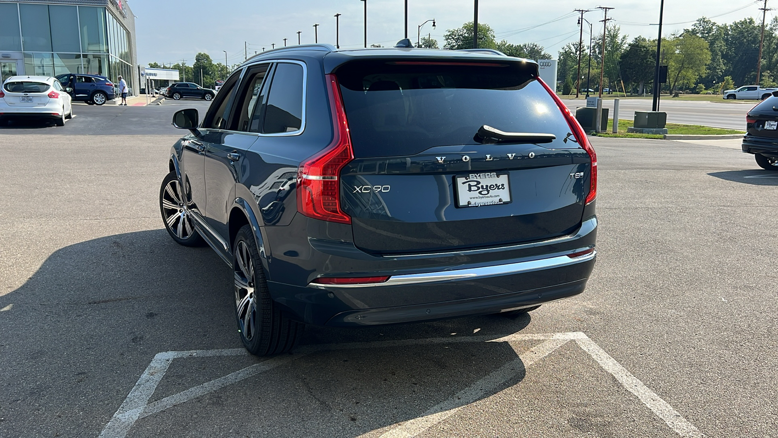 2025 Volvo XC90 Plug-In Hybrid T8 Plus 4