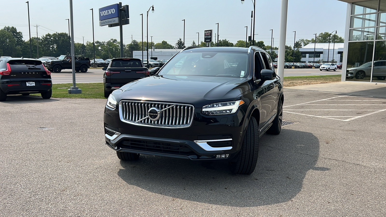 2025 Volvo XC90  6