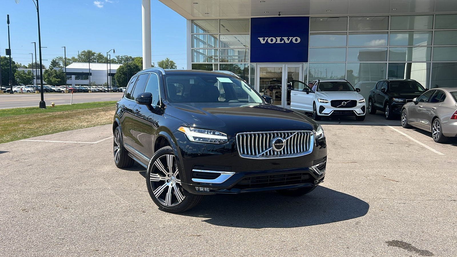 2025 Volvo XC90  1