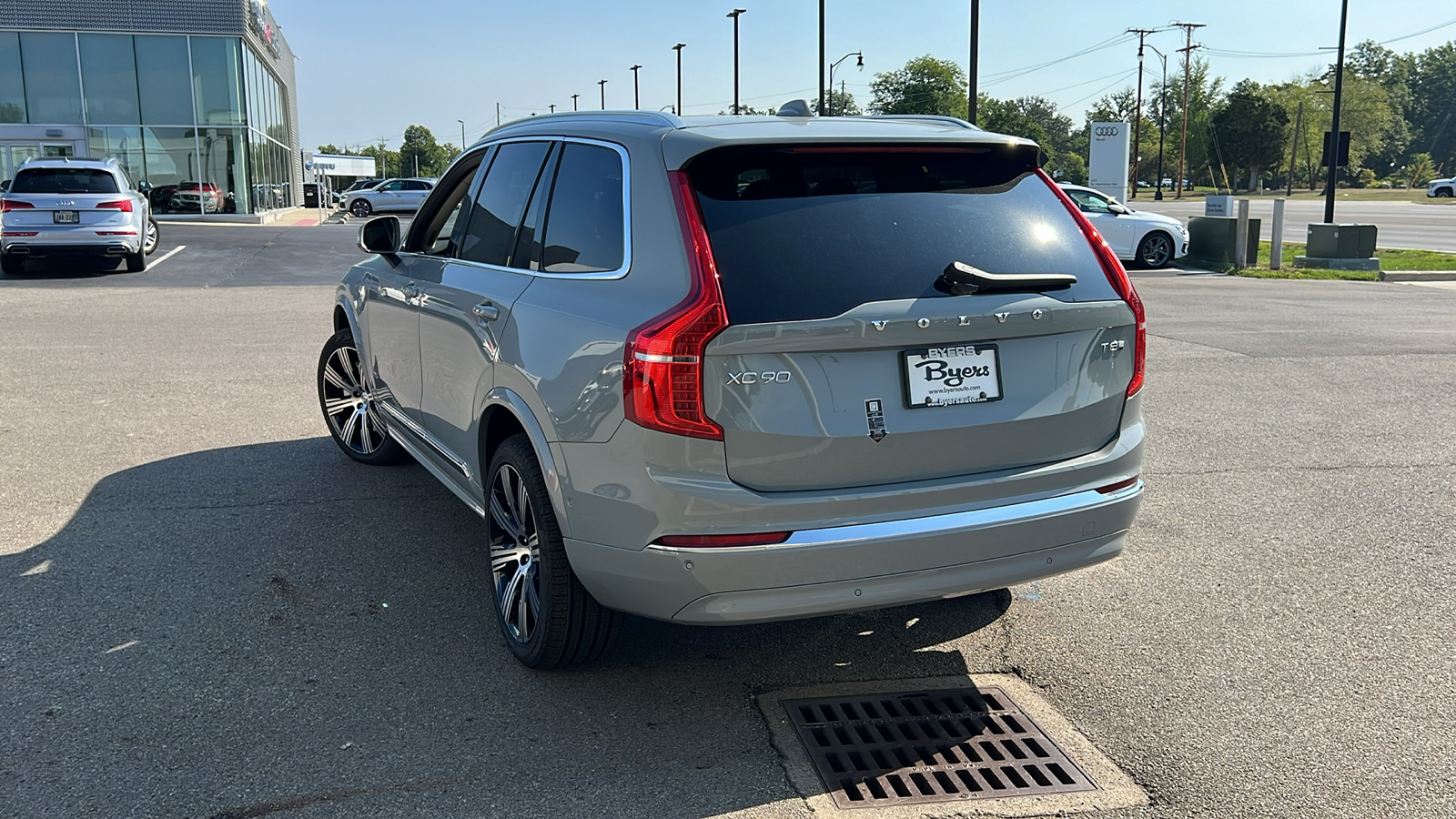 2025 Volvo XC90 Plug-In Hybrid T8 Plus 4