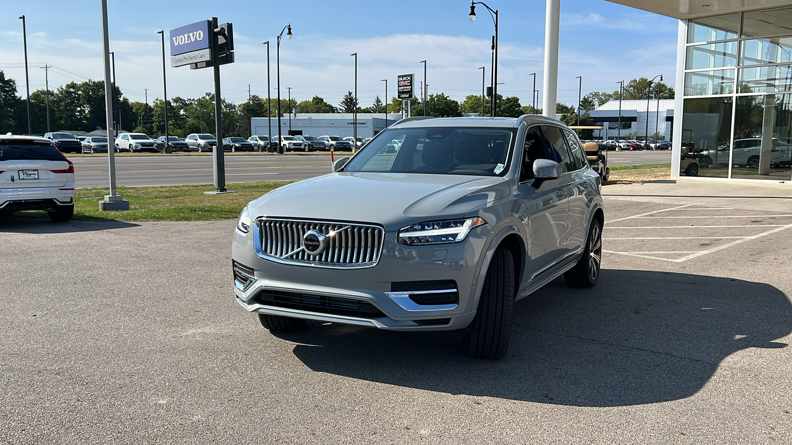 2025 Volvo XC90 Plug-In Hybrid T8 Plus 6