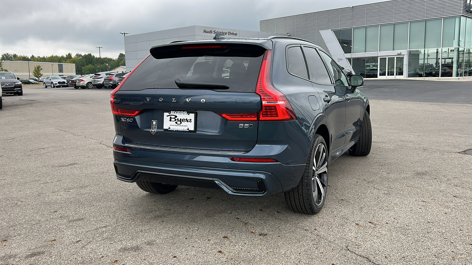 2025 Volvo XC60  3