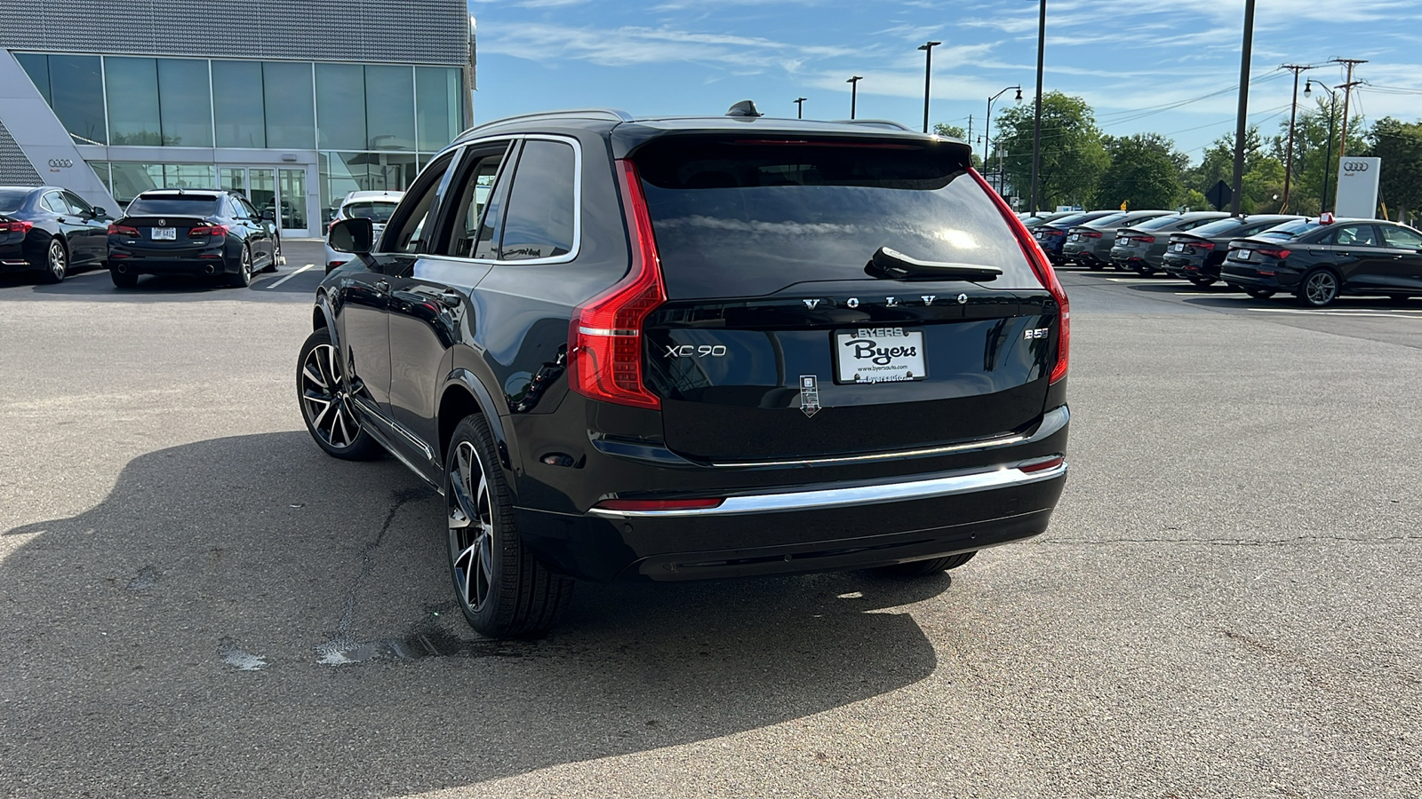 2025 Volvo XC90 B5 Plus 4