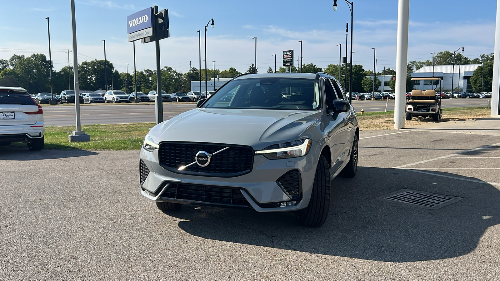 2025 Volvo XC60 B5 Core 6