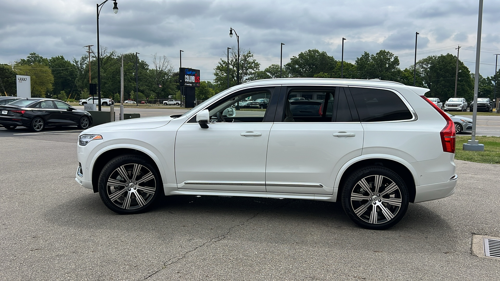 2025 Volvo XC90 B6 Plus 7-Seater 5