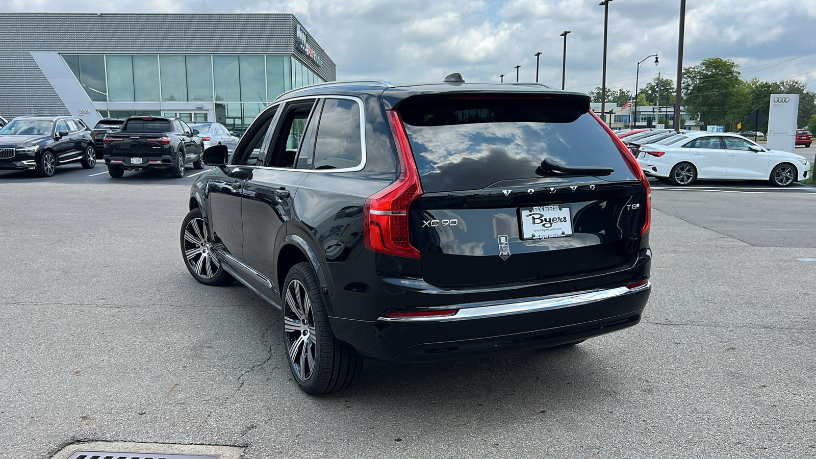 2025 Volvo XC90 Plug-In Hybrid T8 Plus 4