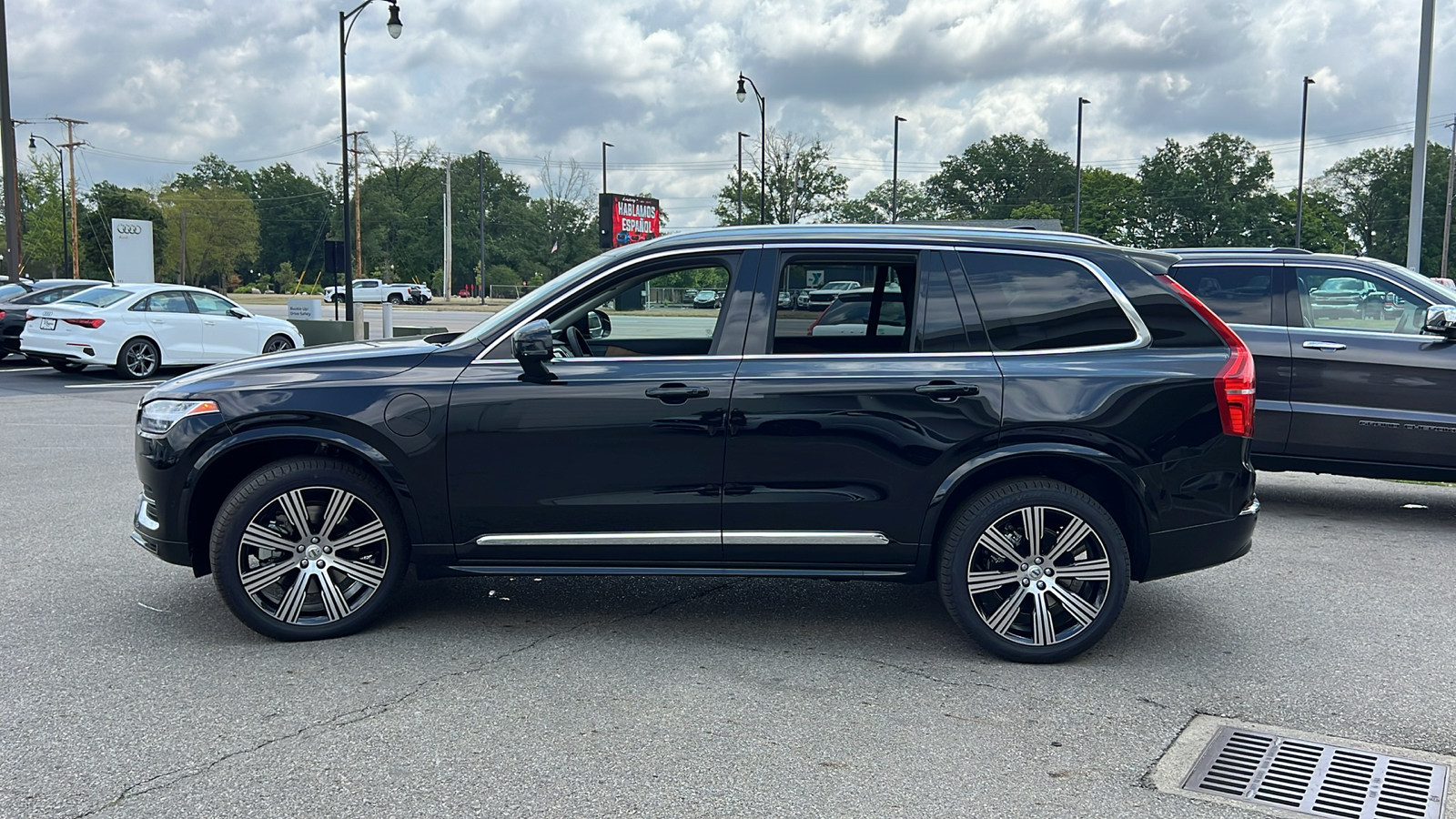 2025 Volvo XC90 Plug-In Hybrid T8 Plus 5