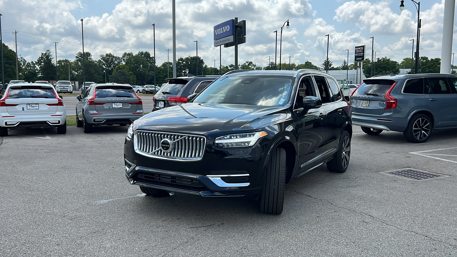 2025 Volvo XC90 Plug-In Hybrid T8 Plus 6