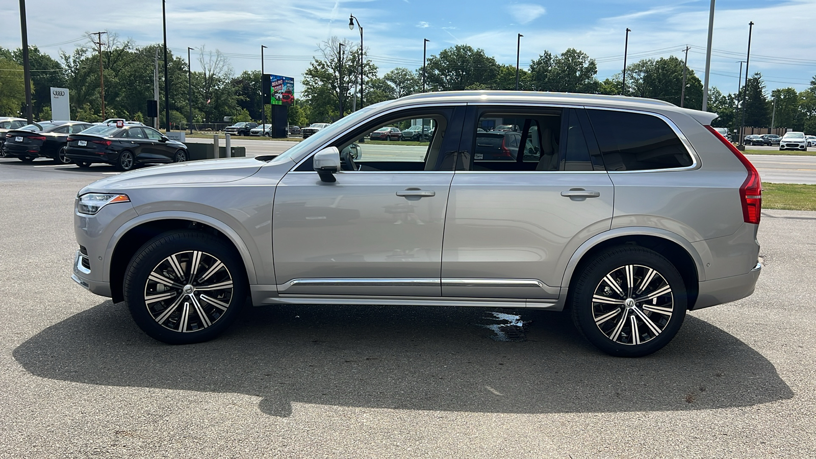 2025 Volvo XC90 B6 Plus 7-Seater 5