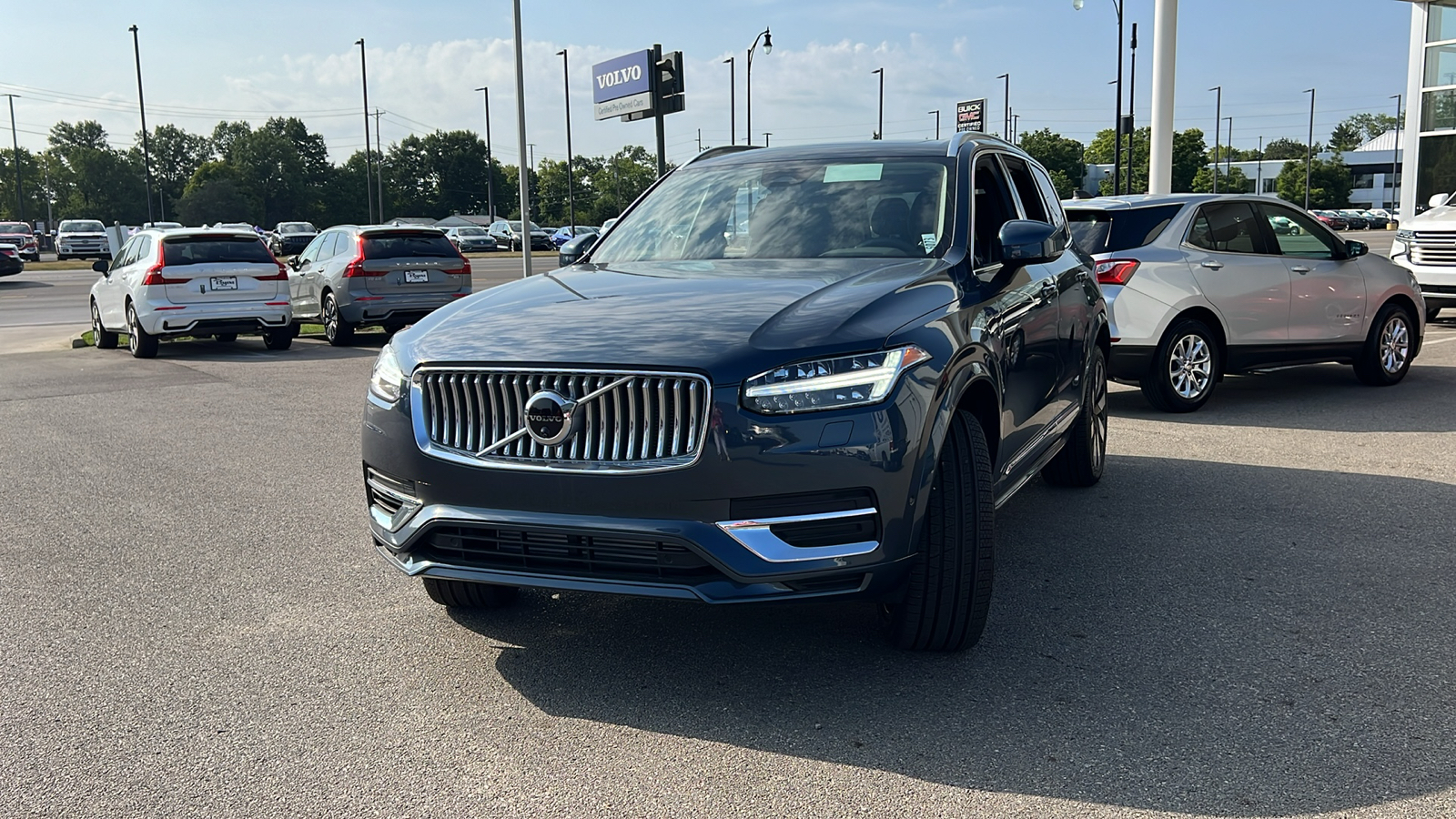 2025 Volvo XC90 Plug-In Hybrid T8 Plus 6