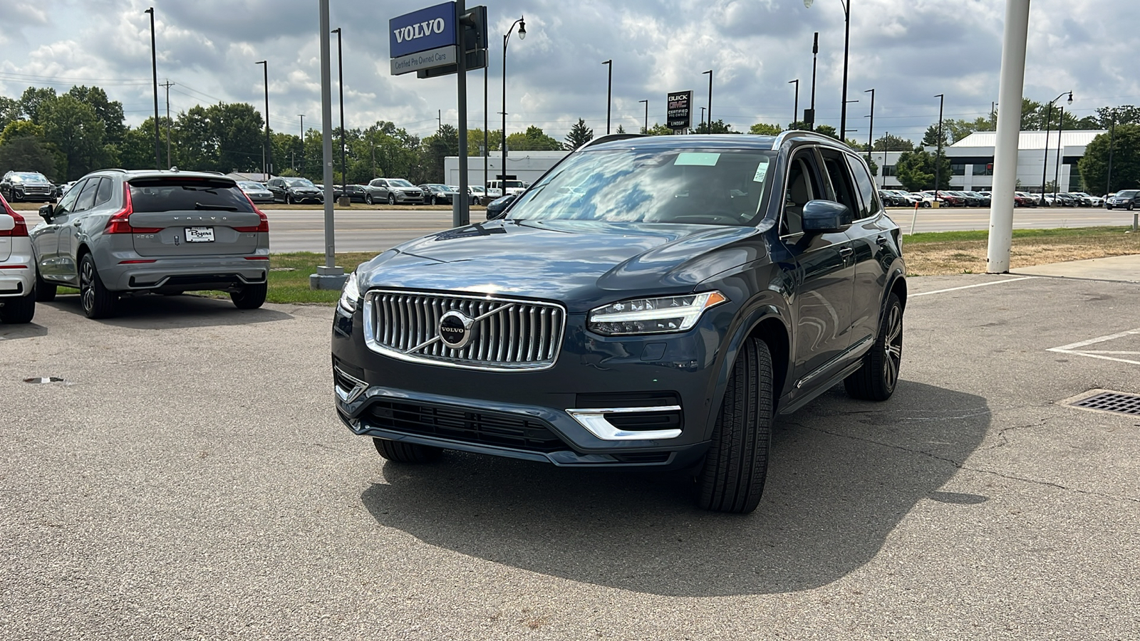 2025 Volvo XC90 Plug-In Hybrid T8 Ultra 6