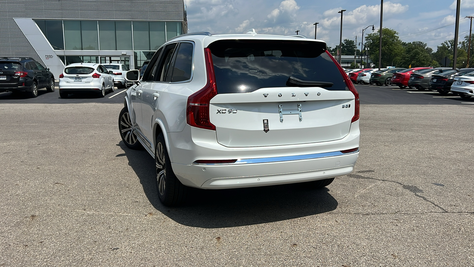 2025 Volvo XC90 B5 Core 4