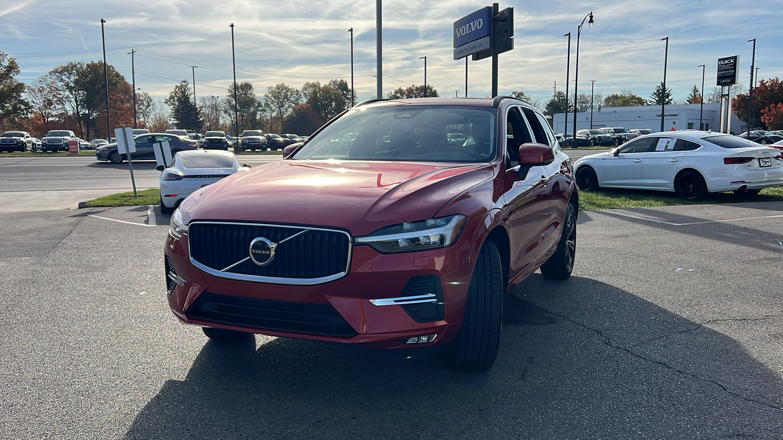 2022 Volvo XC60 B5 Momentum 6