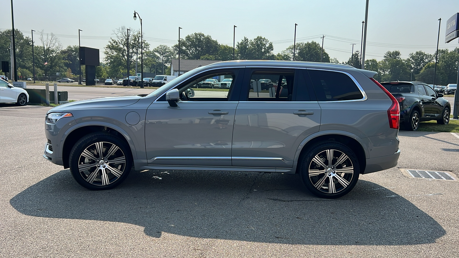 2025 Volvo XC90 Plug-In Hybrid T8 Plus 5