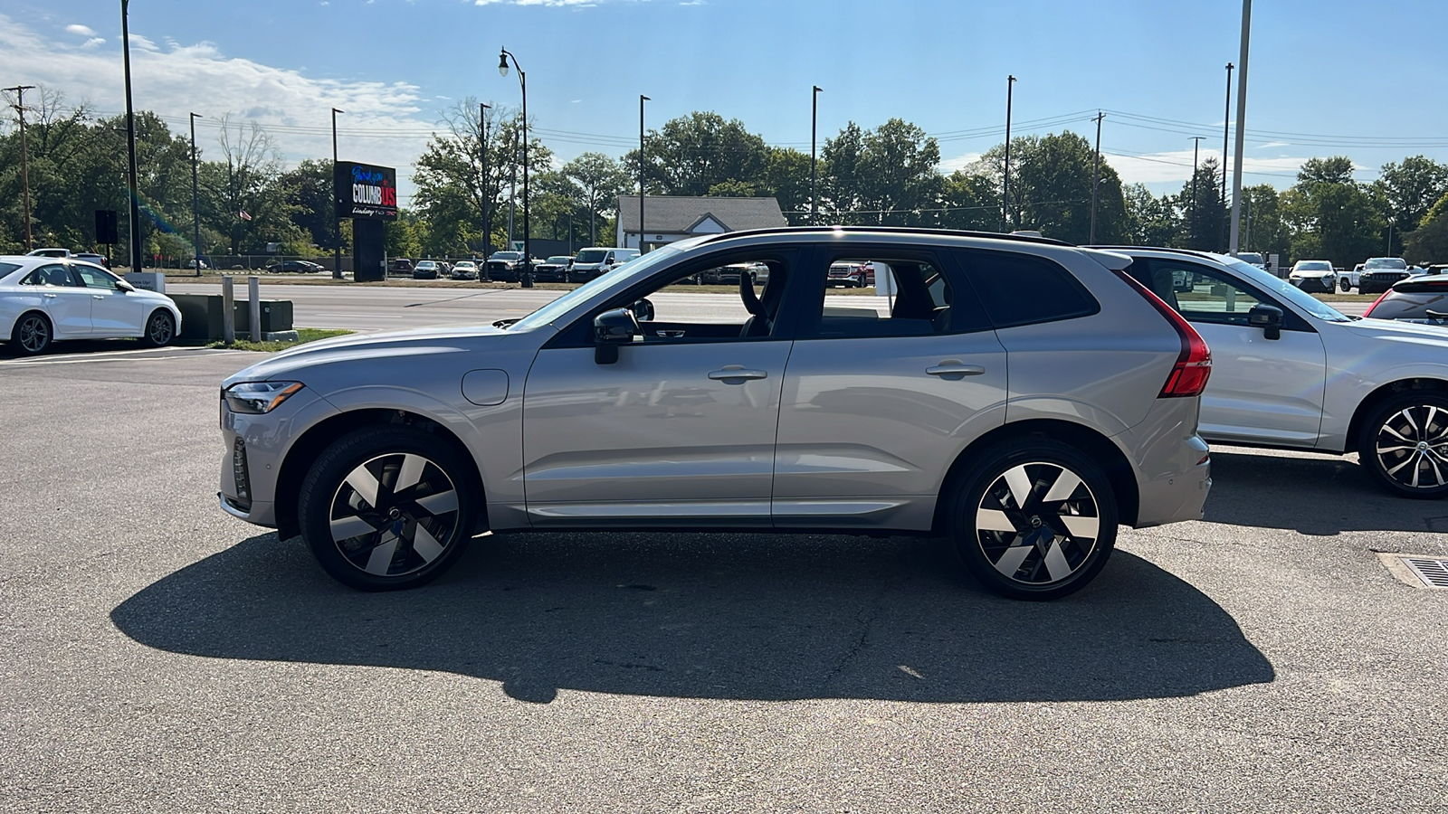 2025 Volvo XC60 Plug-In Hybrid T8 Plus 5