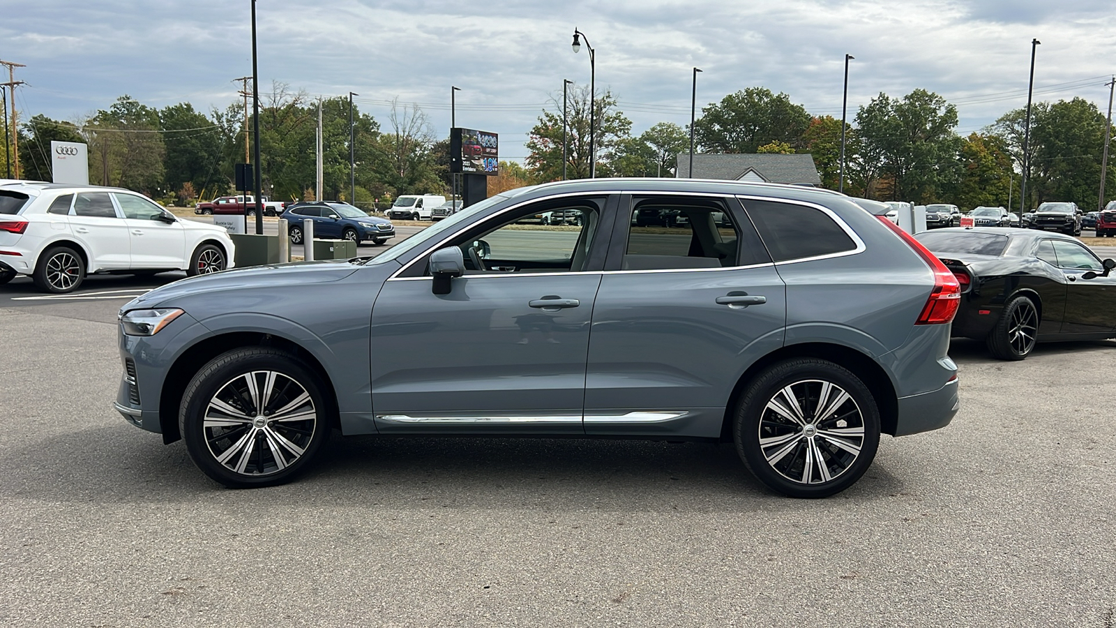 2022 Volvo XC60 B5 Inscription 5