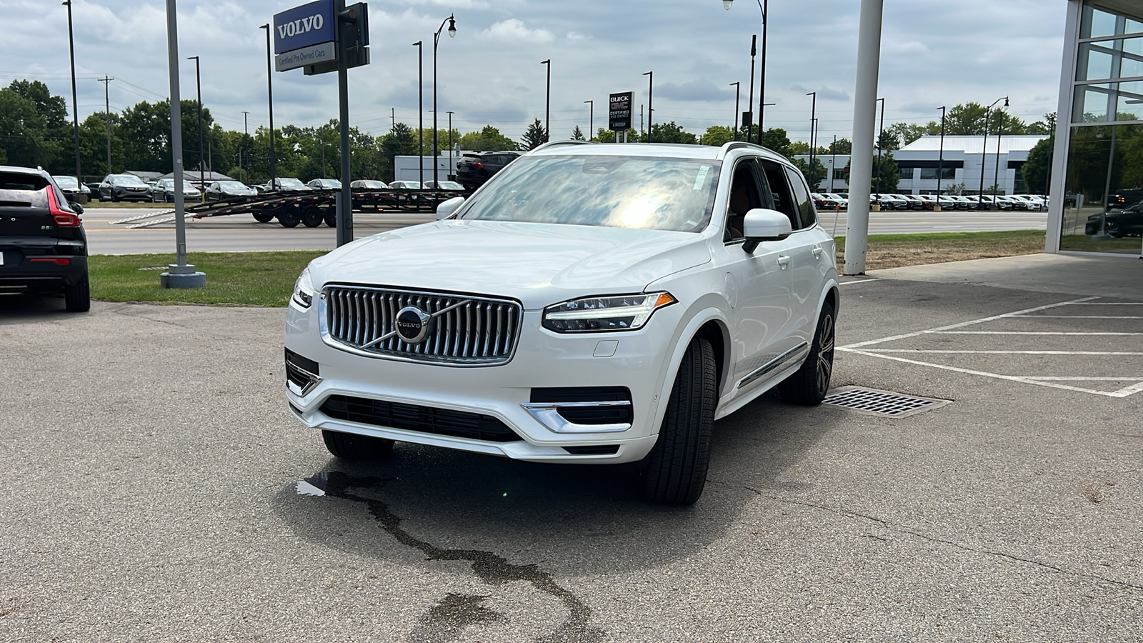 2025 Volvo XC90 Plug-In Hybrid T8 Ultra 6