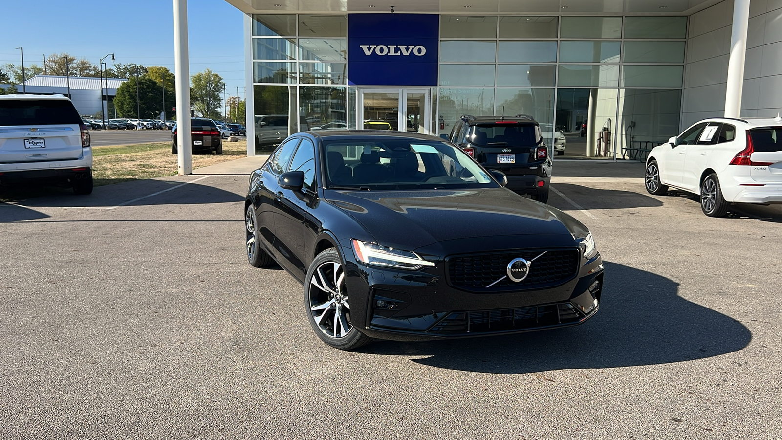 2025 Volvo S60  1