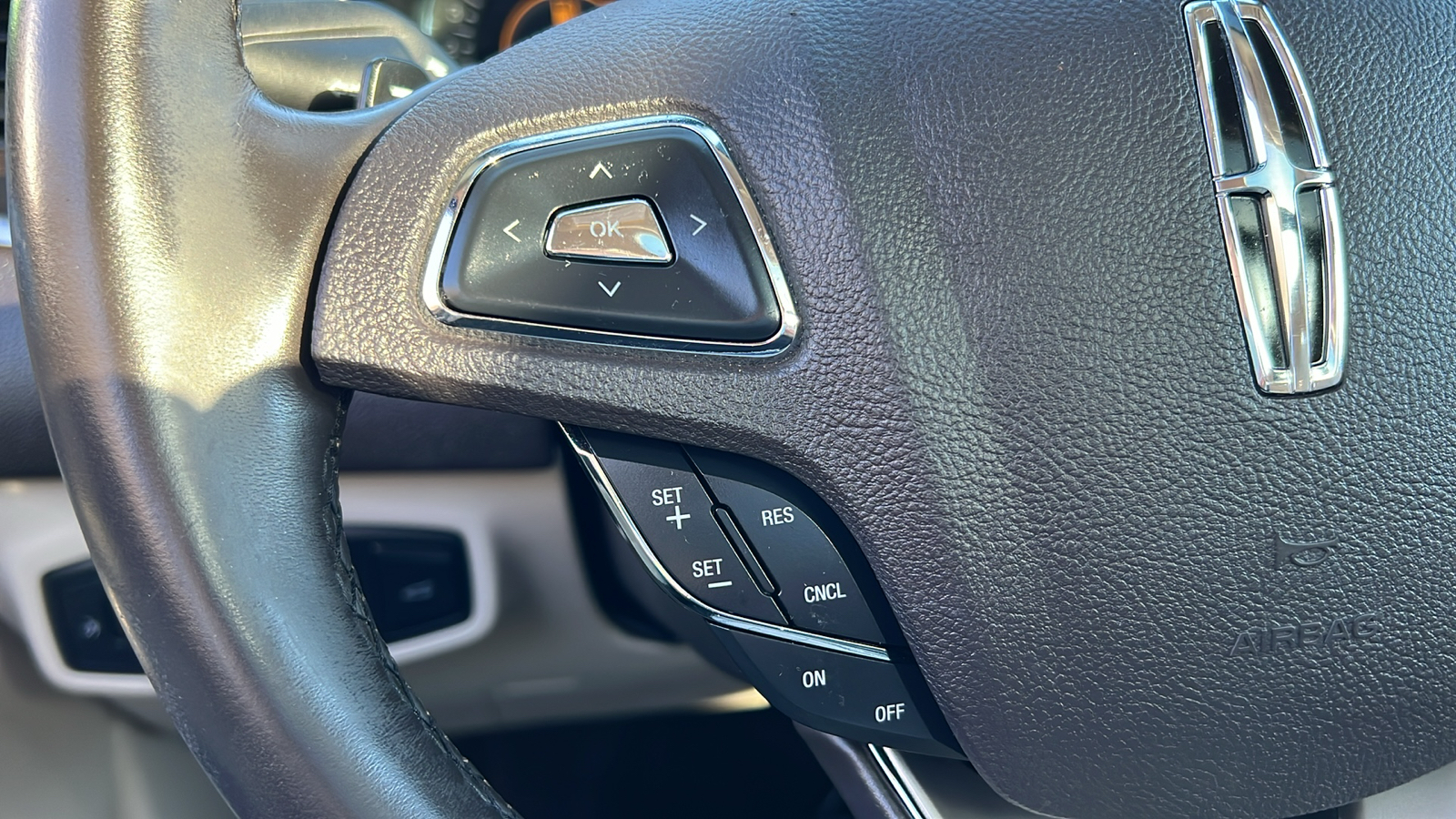 2018 Lincoln MKC Reserve 16