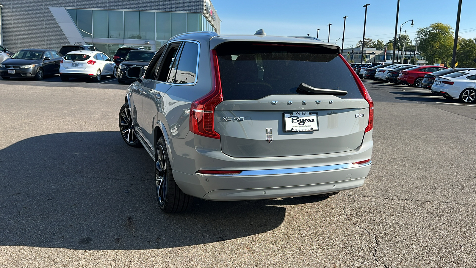 2025 Volvo XC90 B5 Plus 4