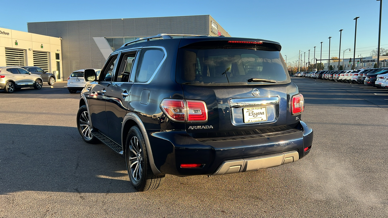 2020 Nissan Armada SL 4