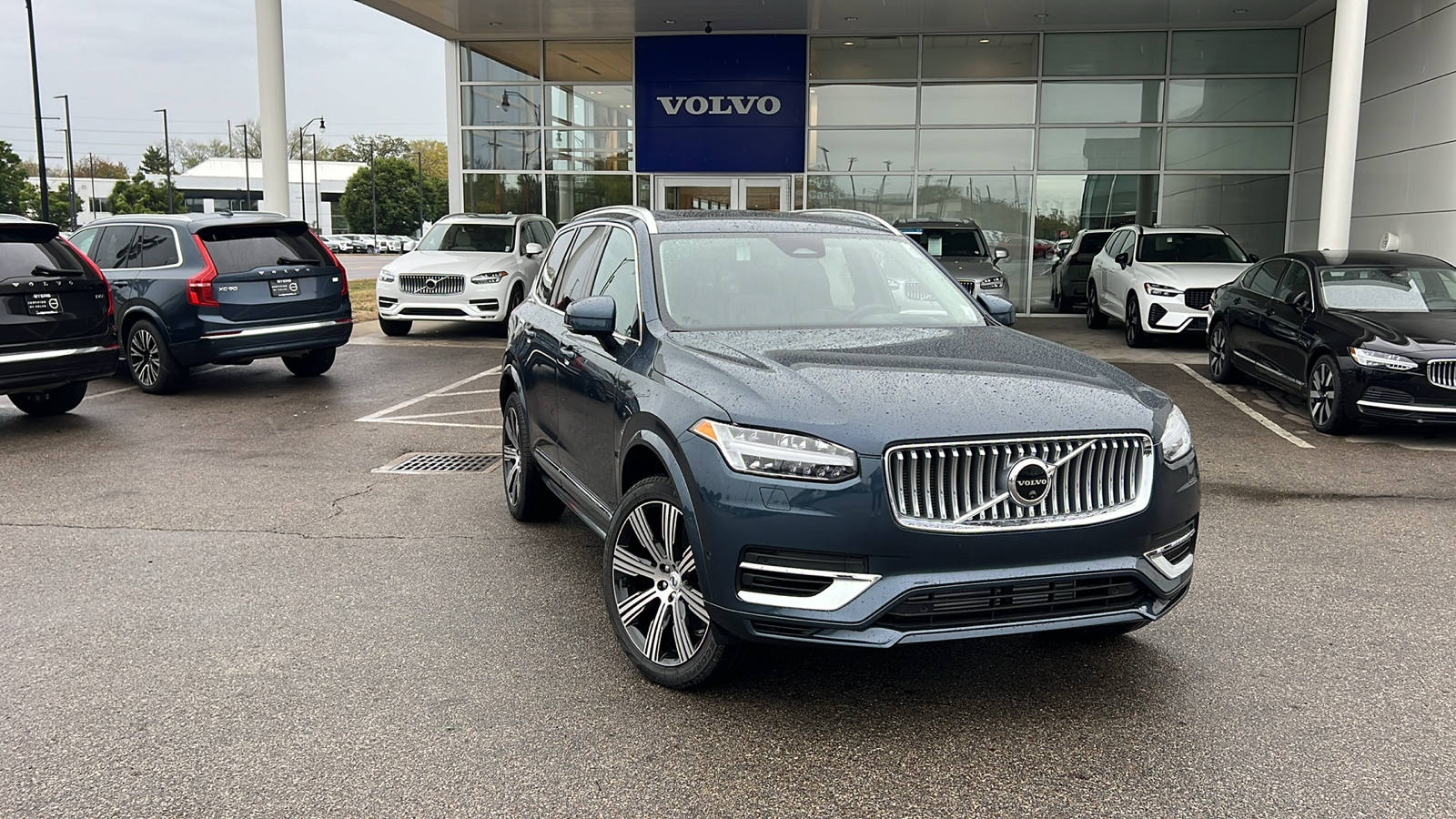 2025 Volvo XC90 Plug-In Hybrid T8 Ultra 1