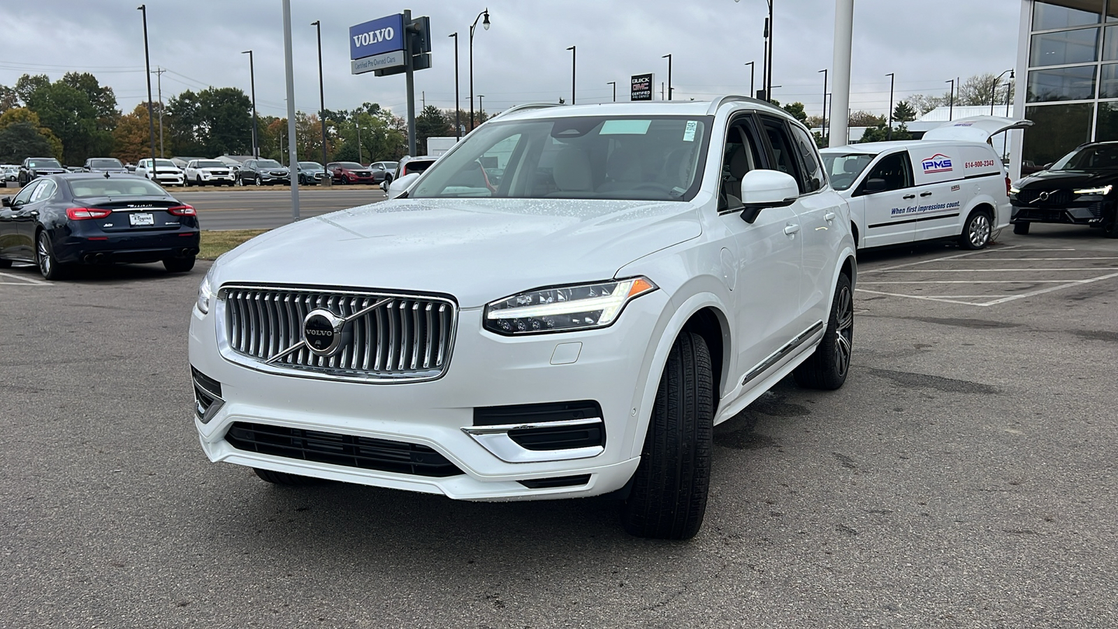 2025 Volvo XC90 Plug-In Hybrid T8 Plus 6