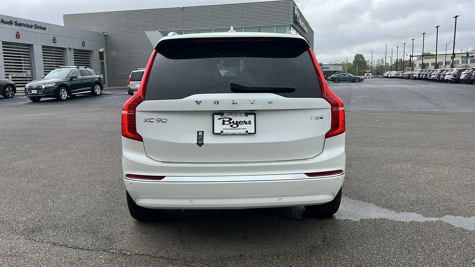 2025 Volvo XC90 Plug-In Hybrid T8 Plus 32