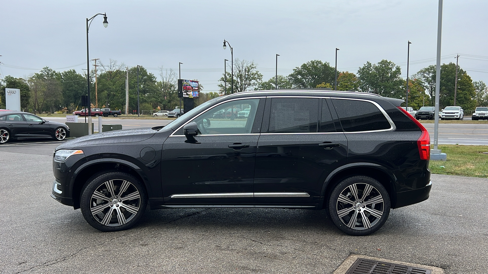 2025 Volvo XC90 Plug-In Hybrid T8 Plus 5