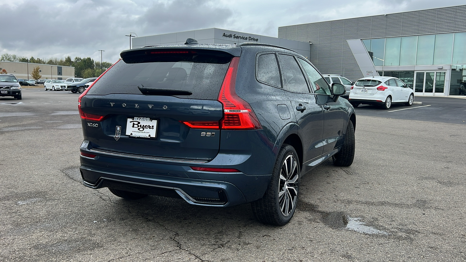 2025 Volvo XC60  3