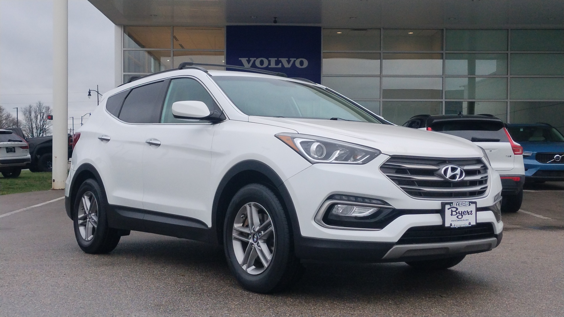 2017 Hyundai Santa Fe Sport 2.4 Base 1