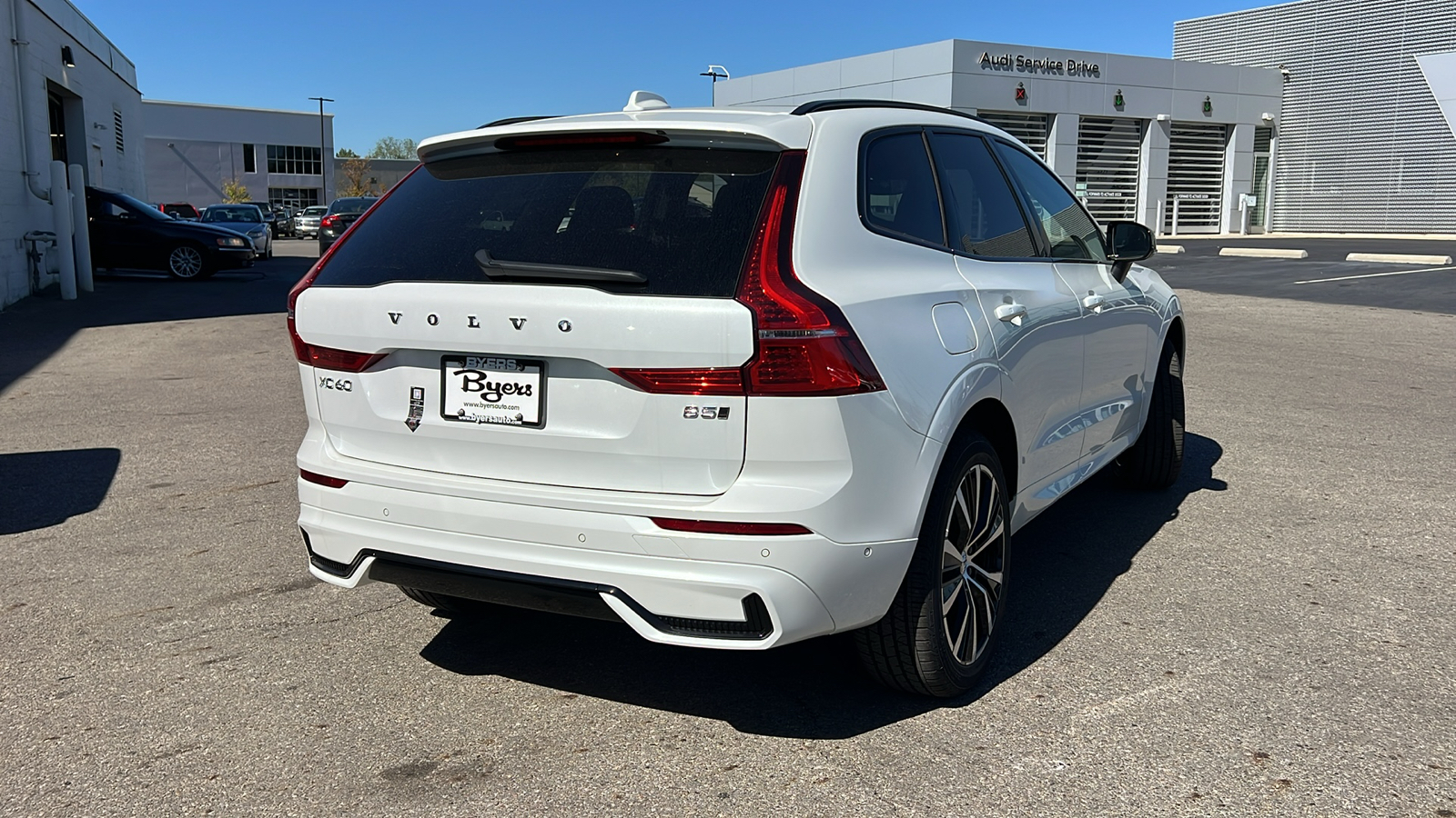 2025 Volvo XC60  3