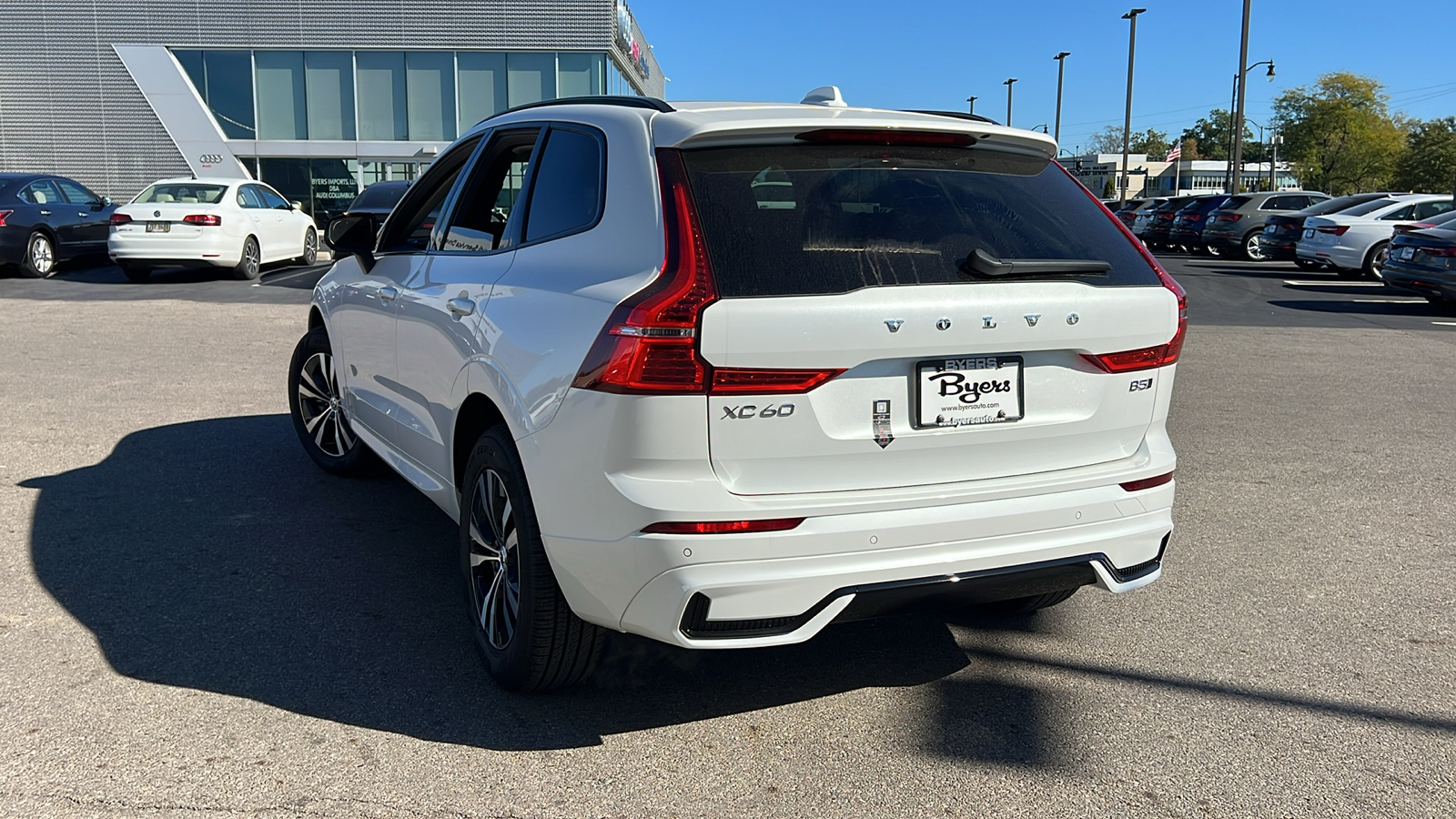 2025 Volvo XC60 B5 Core 4