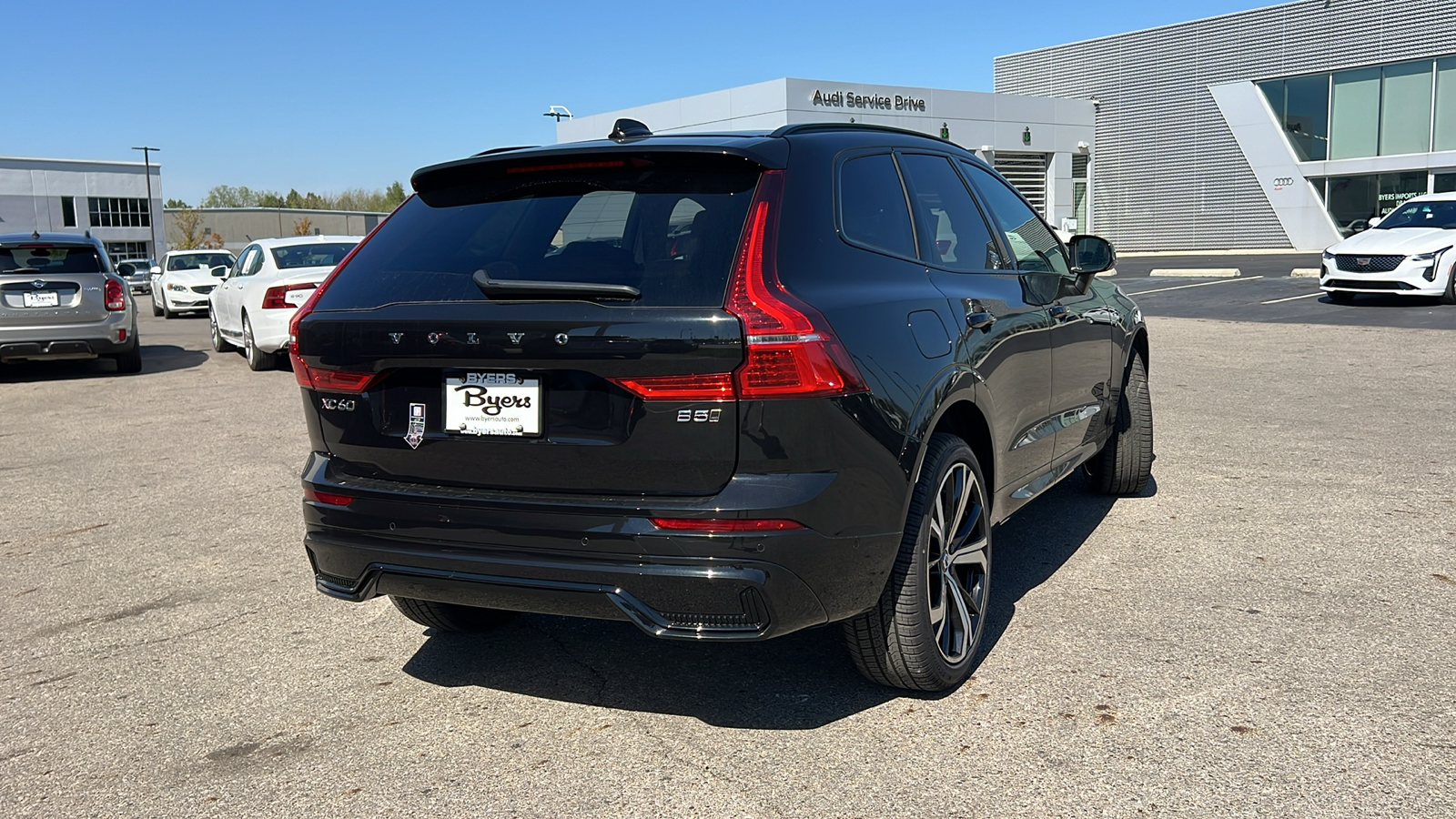 2025 Volvo XC60  3