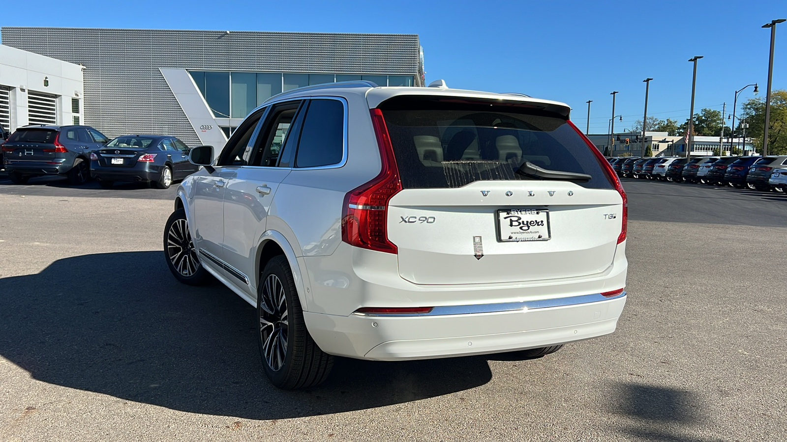 2025 Volvo XC90 Plug-In Hybrid T8 Plus 4