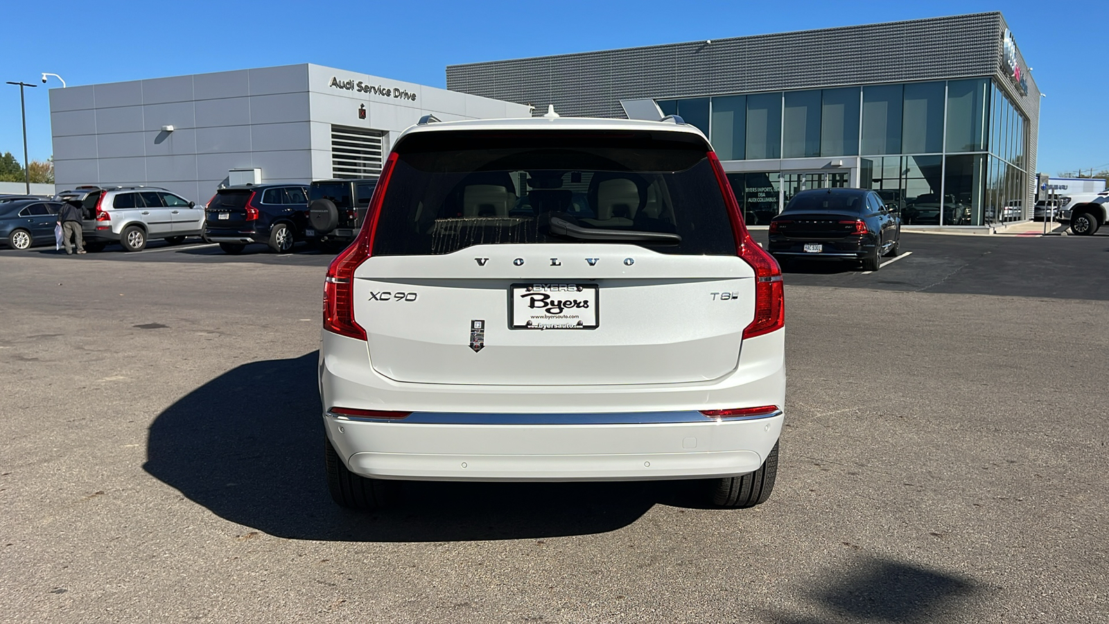 2025 Volvo XC90 Plug-In Hybrid T8 Plus 31