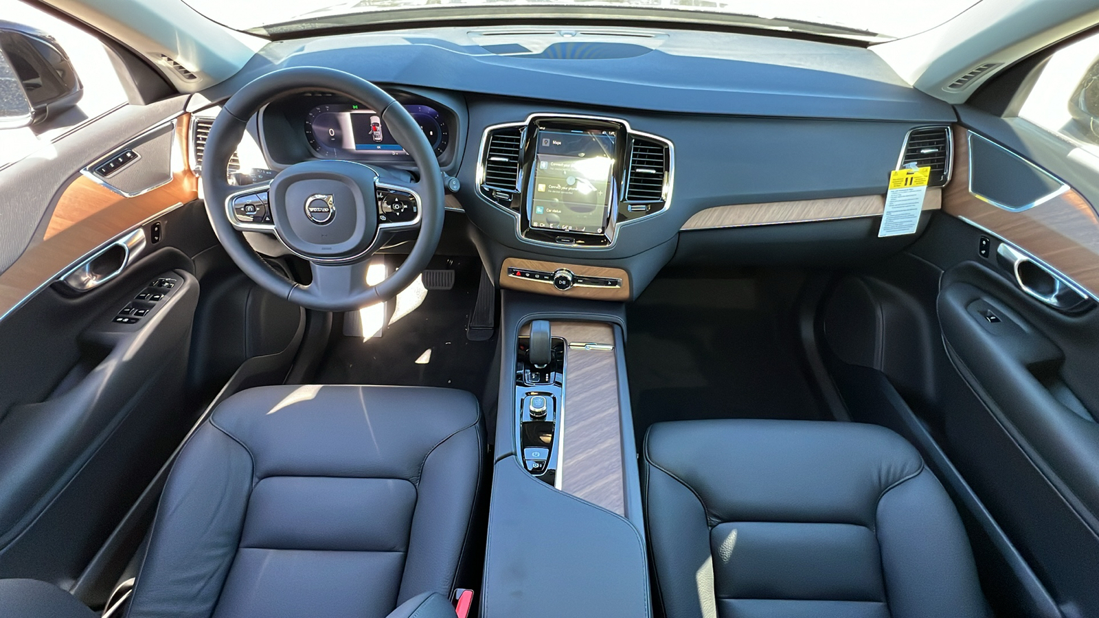 2025 Volvo XC90 B5 Plus 7