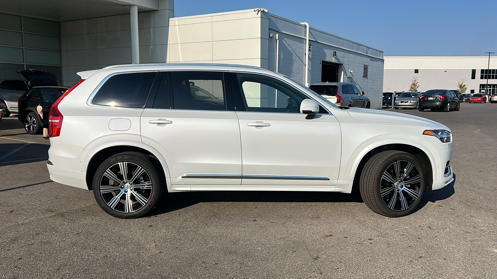 2025 Volvo XC90  2