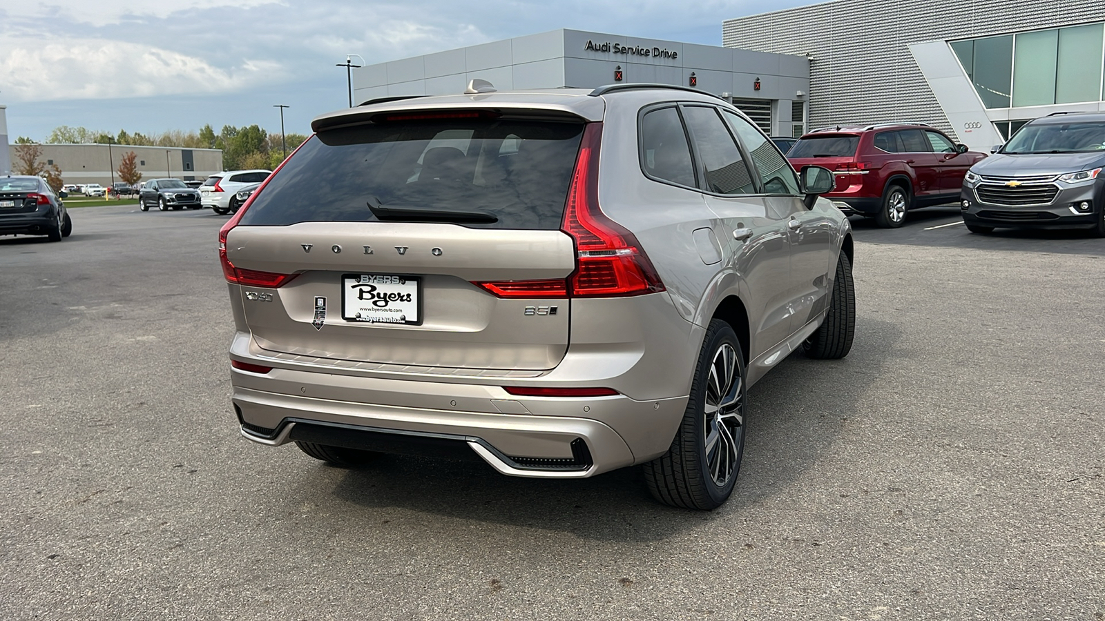 2025 Volvo XC60  3