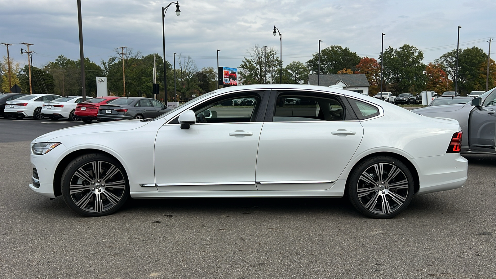 2025 Volvo S90 B6 Plus 5