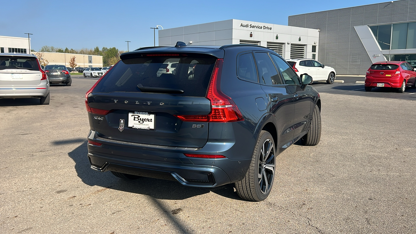 2025 Volvo XC60  3