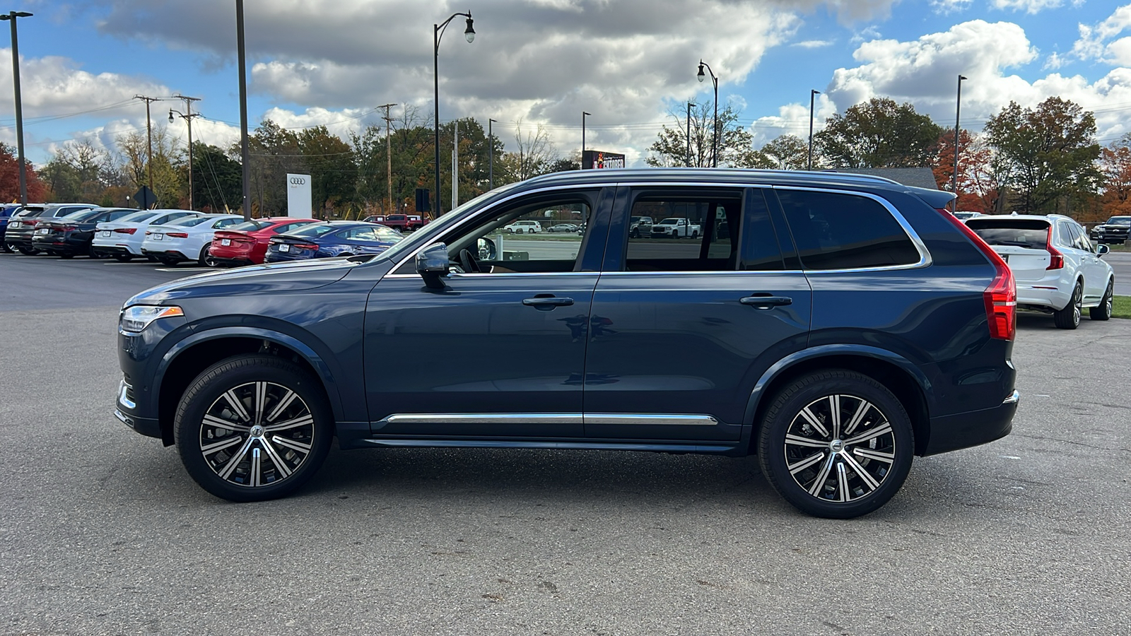 2025 Volvo XC90 B6 Plus 7-Seater 5